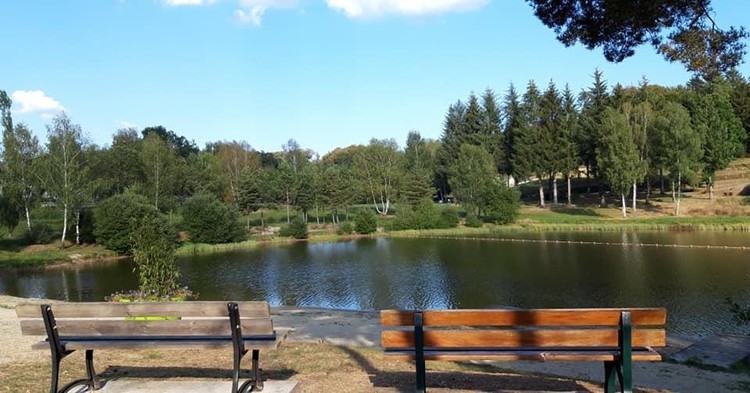 Location Gîtes de France Ensemble de 8 Gites - Réf : 19G42651