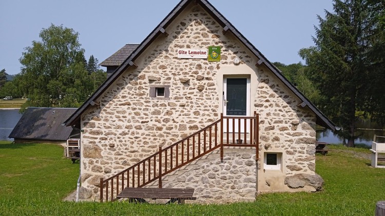 Location Gîtes de France Ensemble de 8 Gites - Réf : 19G42651